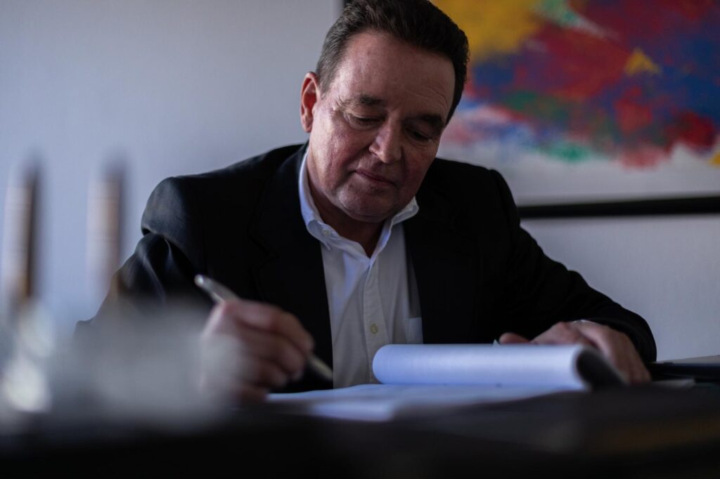 Wertermittlung jürgen linnerz bei der arbeit